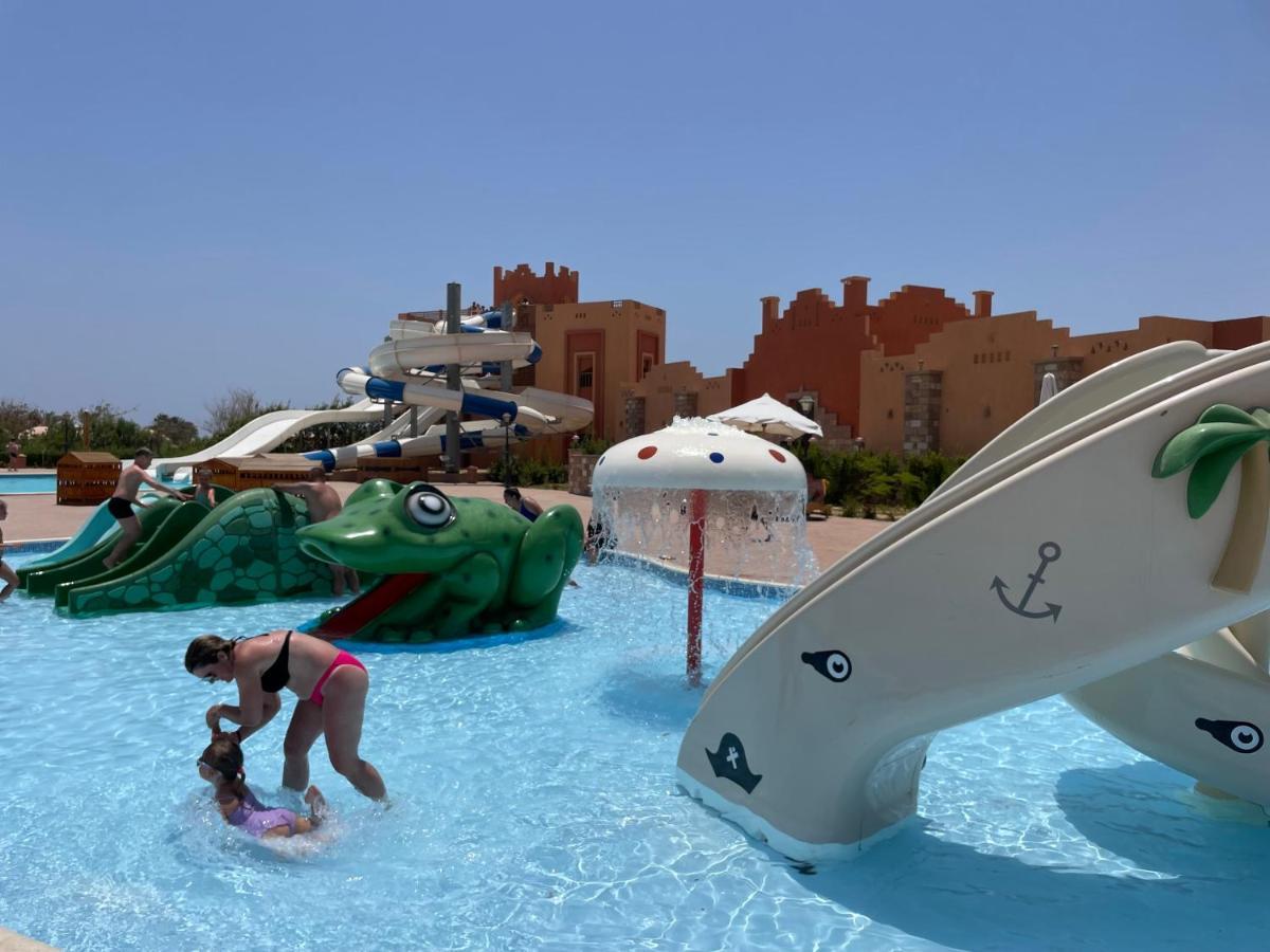Dream Lagoon Resort & Aqua Park Marsa Alam Esterno foto