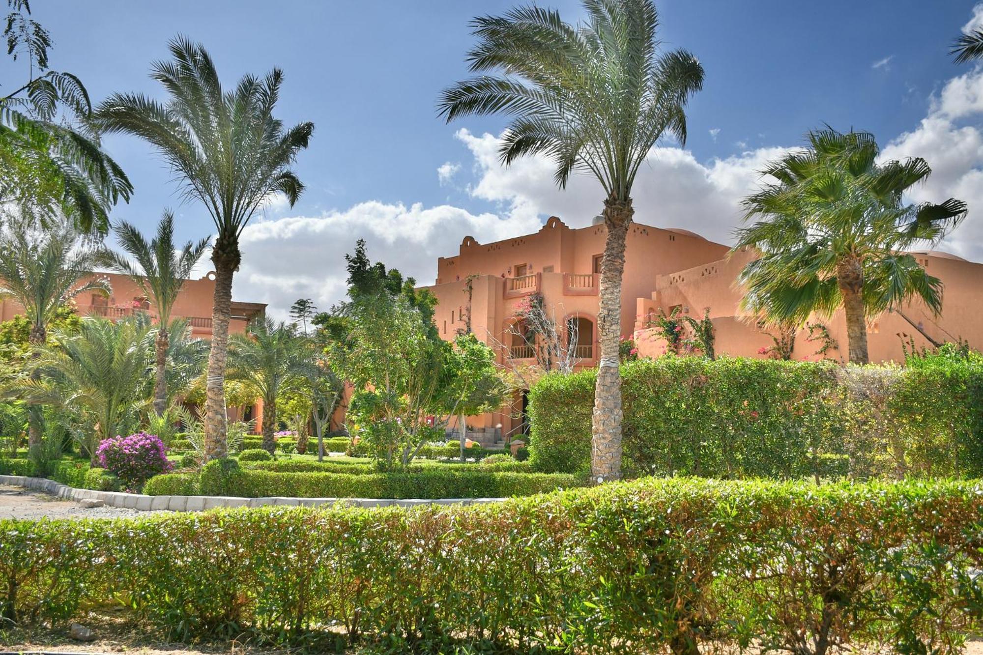 Dream Lagoon Resort & Aqua Park Marsa Alam Esterno foto